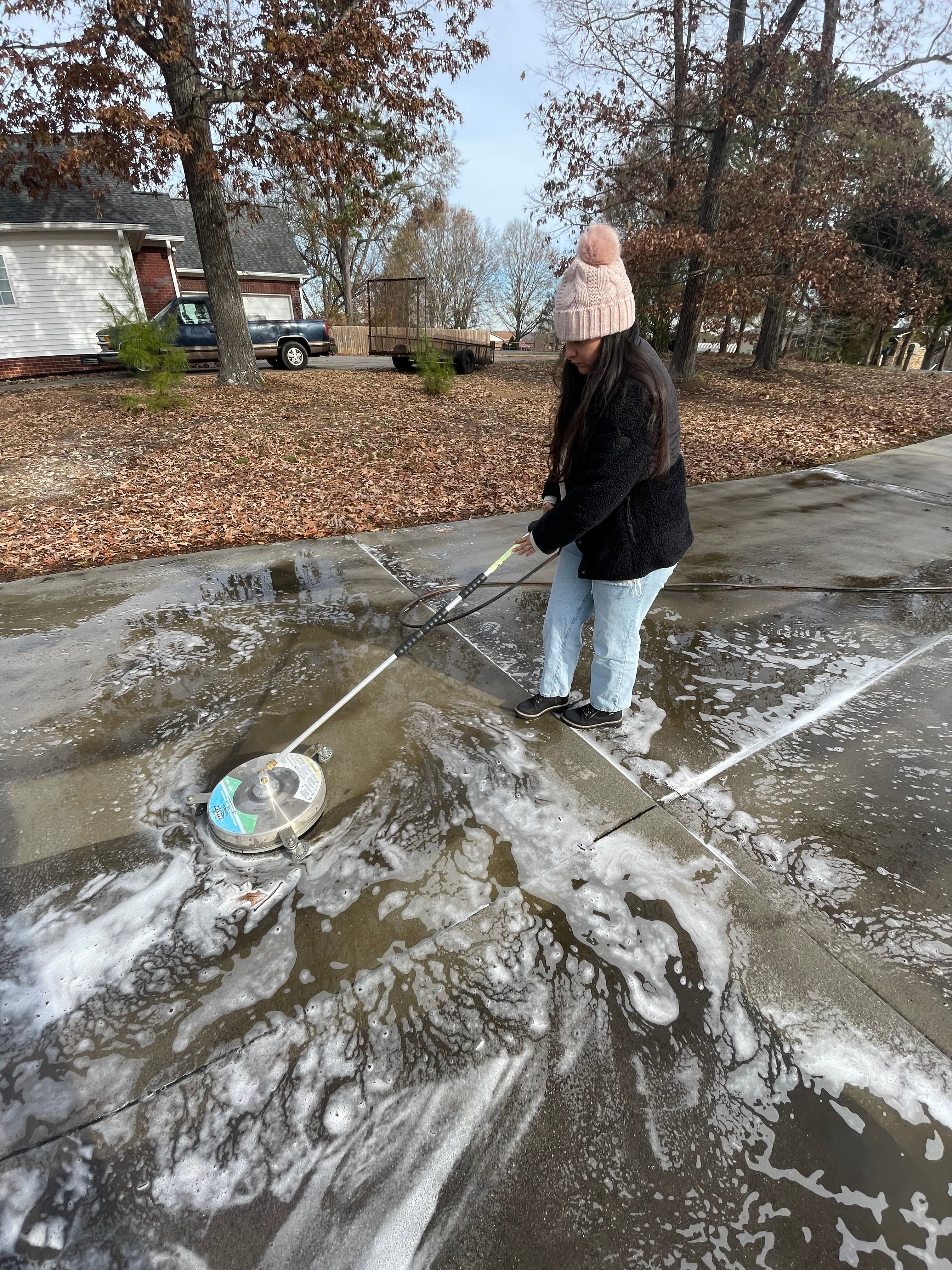 Top 5 Pressure Washing Tips for Charlotte Homes